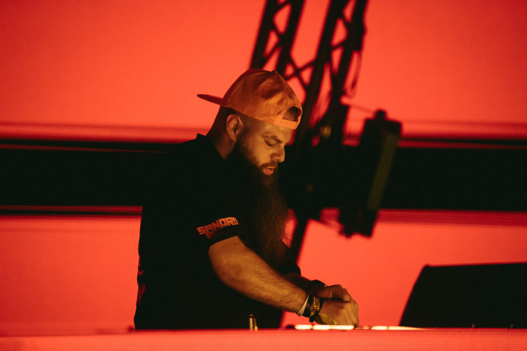 sandro bani zrce spring break 2023 - noa beach club rank 30 dj mag